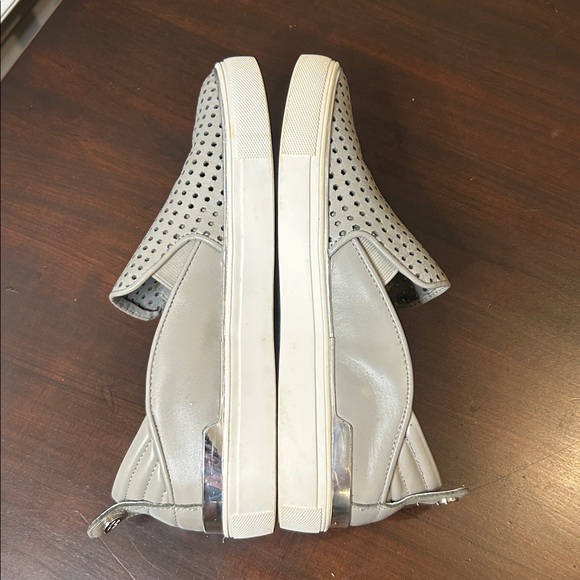 WISHBONE Loafers Slip On Perforated Sneakers Gray Women’s size 8.5 - Picture 9 of 16